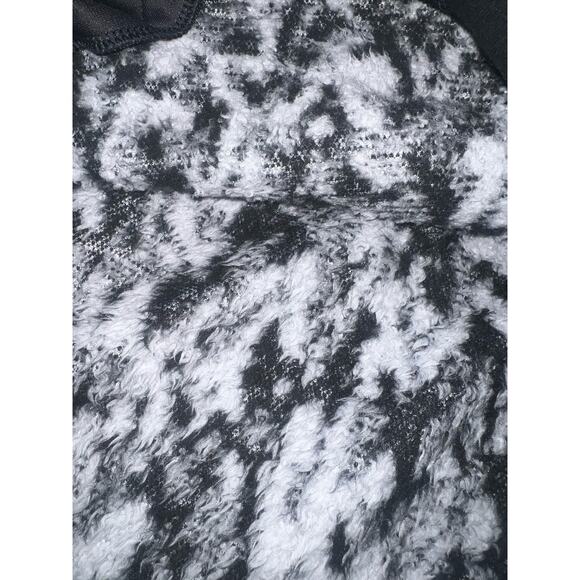Athleta Hoodie Womens Small Black Fuzzy Furry Pullover Sweater Relaxed Sherpa - Picture 4 of 5